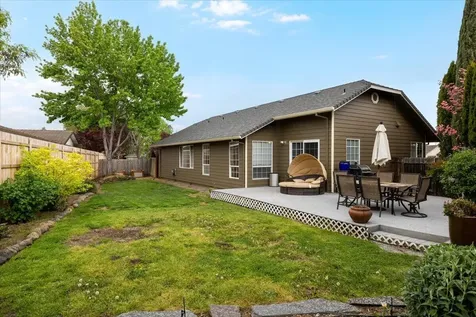 1443 Matthews Place Medford OR 97504