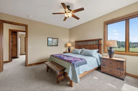 19345 Roswell Drive Bend OR 97702