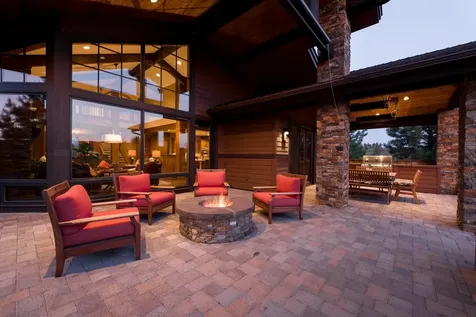 19345 Roswell Drive Bend OR 97702