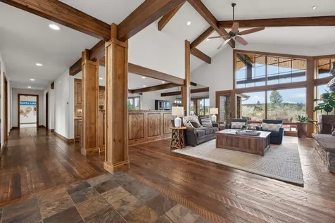 19345 Roswell Drive Bend OR 97702