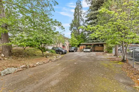 868 NE A Street Grants Pass OR 97526