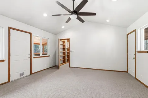 707 Mcmullen Creek Road Selma OR 97538