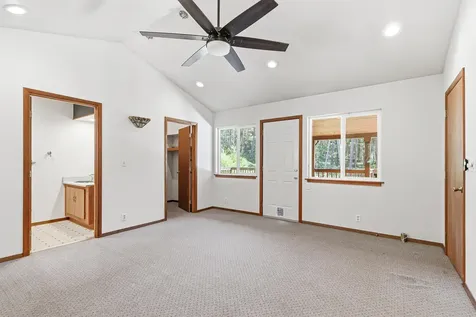 707 Mcmullen Creek Road Selma OR 97538
