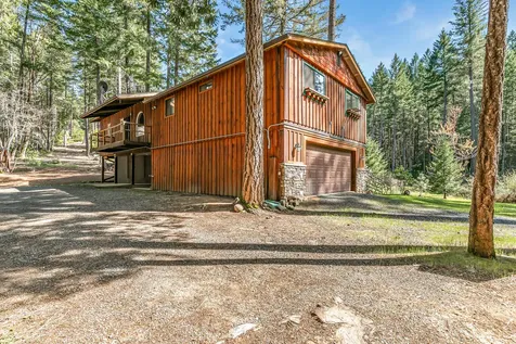 707 Mcmullen Creek Road Selma OR 97538