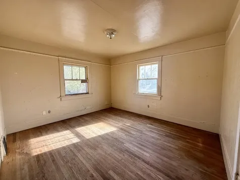 1443 Oregon Avenue Klamath Falls OR 97601