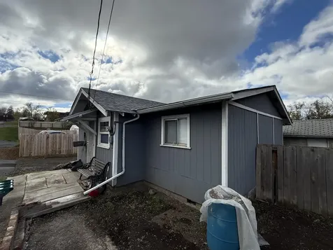 1443 Oregon Avenue Klamath Falls OR 97601