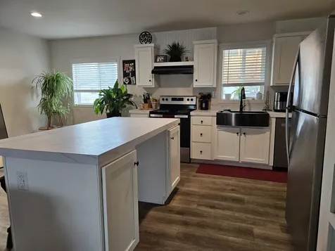 4647 Winter Avenue Klamath Falls OR 97603