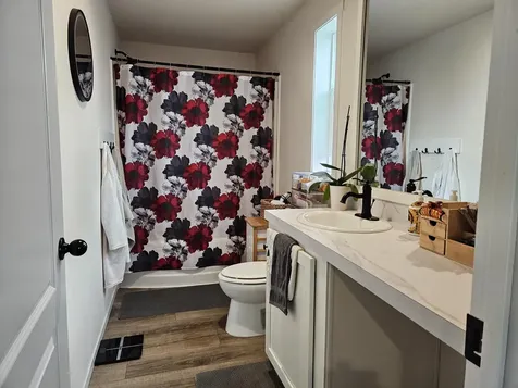 4647 Winter Avenue Klamath Falls OR 97603