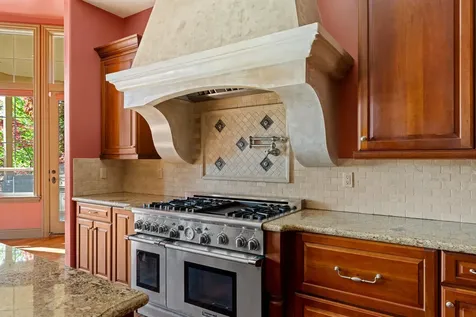 5637 Saddle Ridge Drive Medford OR 97504