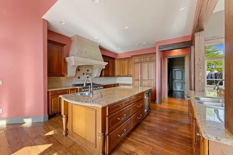 5637 Saddle Ridge Drive Medford OR 97504