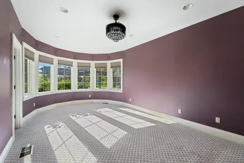 5637 Saddle Ridge Drive Medford OR 97504