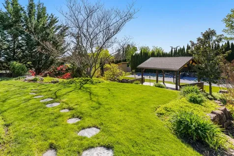 5637 Saddle Ridge Drive Medford OR 97504