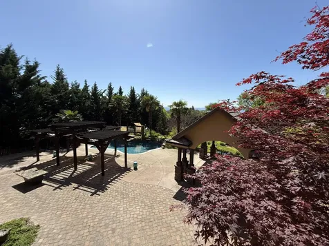 5637 Saddle Ridge Drive Medford OR 97504