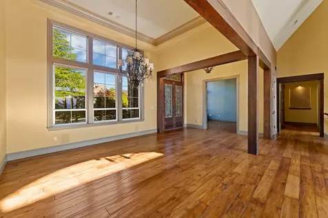 5637 Saddle Ridge Drive Medford OR 97504