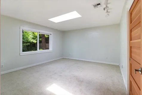430 Ashland Street Ashland OR 97520
