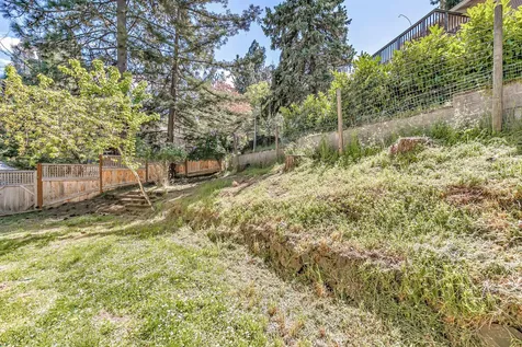 430 Ashland Street Ashland OR 97520