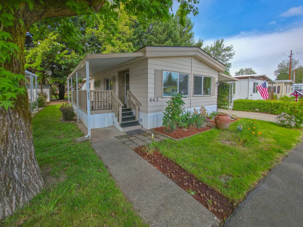 443 Ashwood Drive Grants Pass OR 97526