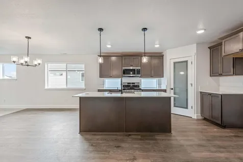 429 NW Monte Vista Avenue Madras OR 97741