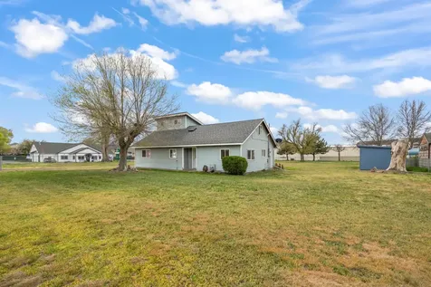 2010 NE Laughlin Road Prineville OR 97754