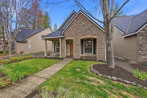 912 E Timber Pine Drive Sisters OR 97759