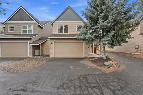 912 E Timber Pine Drive Sisters OR 97759