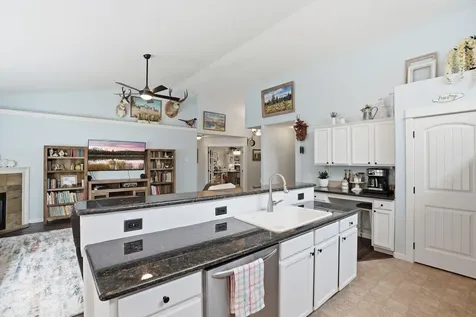 429 NE Petal Court Madras OR 97741