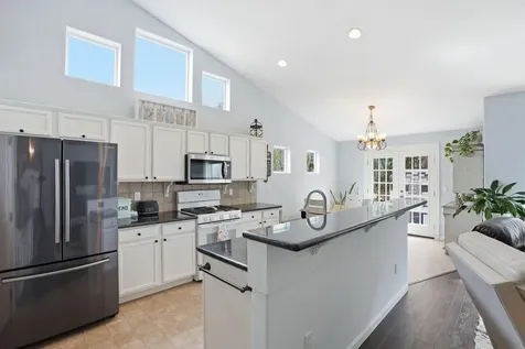 429 NE Petal Court Madras OR 97741