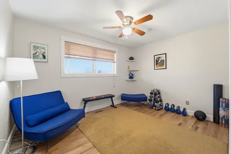 2019 Montello Avenue Hood River OR 97031