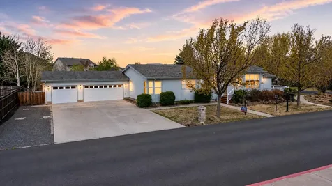 533 NE Shoshone Drive Redmond OR 97756