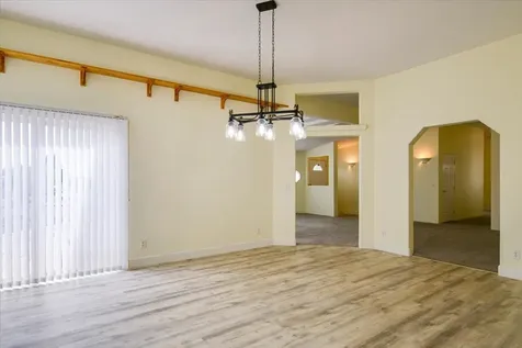 533 NE Shoshone Drive Redmond OR 97756