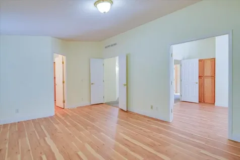 533 NE Shoshone Drive Redmond OR 97756