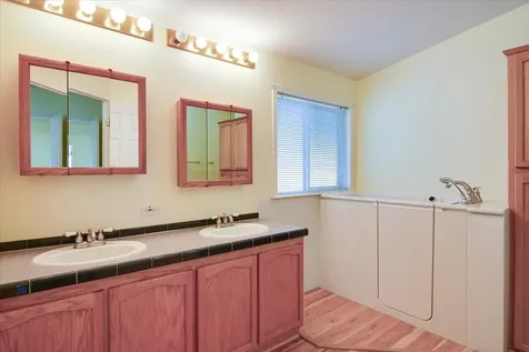 533 NE Shoshone Drive Redmond OR 97756