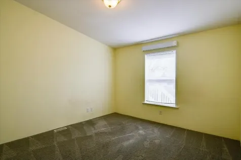 533 NE Shoshone Drive Redmond OR 97756