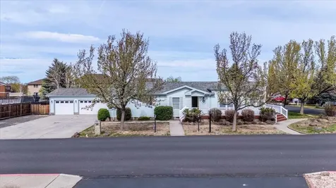 533 NE Shoshone Drive Redmond OR 97756