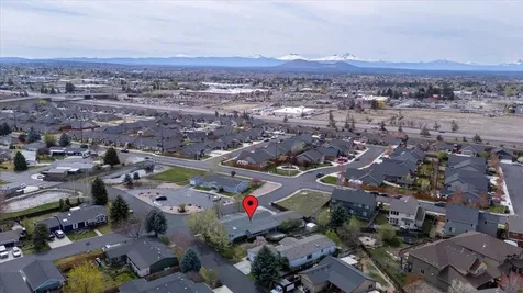 533 NE Shoshone Drive Redmond OR 97756