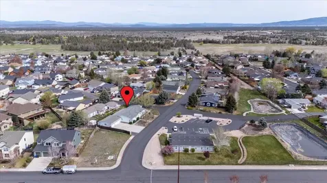 533 NE Shoshone Drive Redmond OR 97756