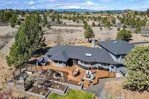 61280 Mountain Breezes Court Bend OR 97702