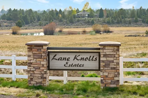 61280 Mountain Breezes Court Bend OR 97702
