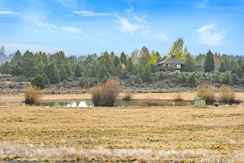 61280 Mountain Breezes Court Bend OR 97702