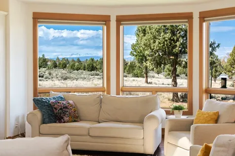 61280 Mountain Breezes Court Bend OR 97702