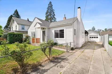 406 Newtown Street Medford OR 97501