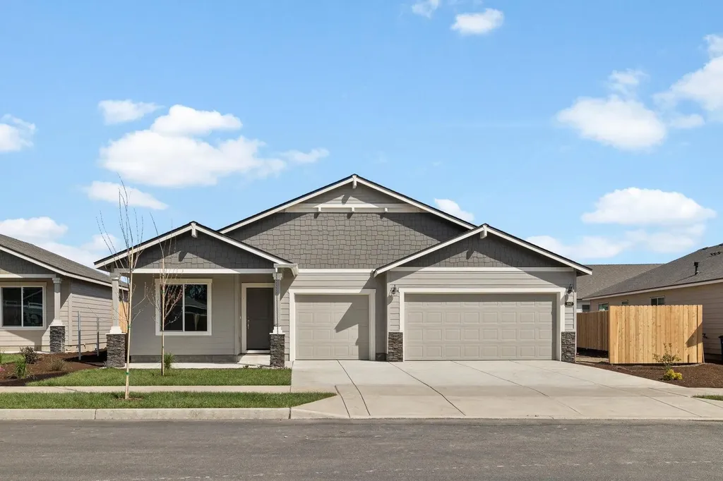 4174 SW Pumice Avenue Redmond OR 97756