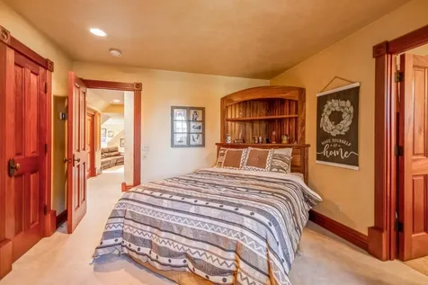17041 Lady Caroline Drive Sisters OR 97759