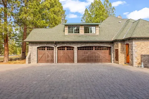 17041 Lady Caroline Drive Sisters OR 97759