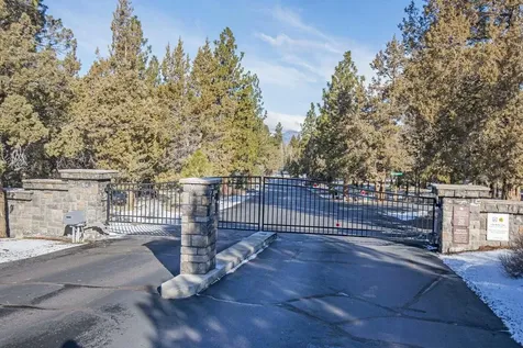 17041 Lady Caroline Drive Sisters OR 97759