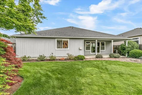1706 Dragon Tail Place Medford OR 97504