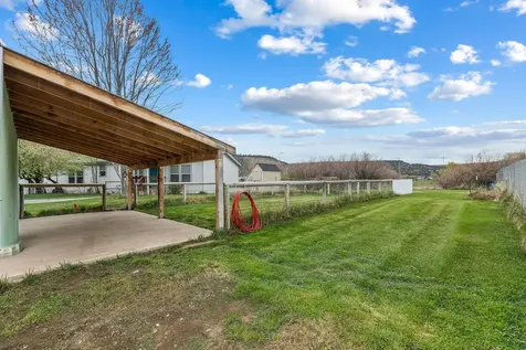 715 S Main Street Prineville OR 97754