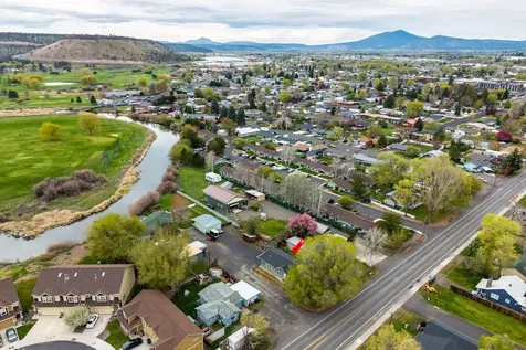 715 S Main Street Prineville OR 97754