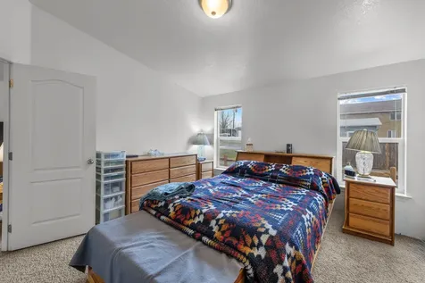 715 S Main Street Prineville OR 97754