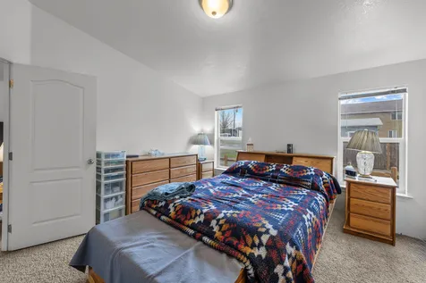 715 S Main Street Prineville OR 97754